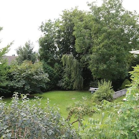 Ruhiges Garten-Studio Chiara Gstadt Laeufers Chiemsee Holiday Home クシュタット・アム・キームゼー エクステリア 写真
