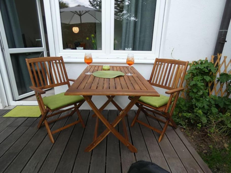 Ruhiges Garten-Studio Chiara Gstadt Laeufers Chiemsee Holiday Home クシュタット・アム・キームゼー エクステリア 写真